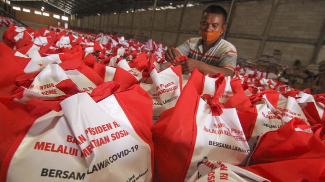 Presiden Jokowi Akan Bagikan Beras Gratis Mulai Awal September