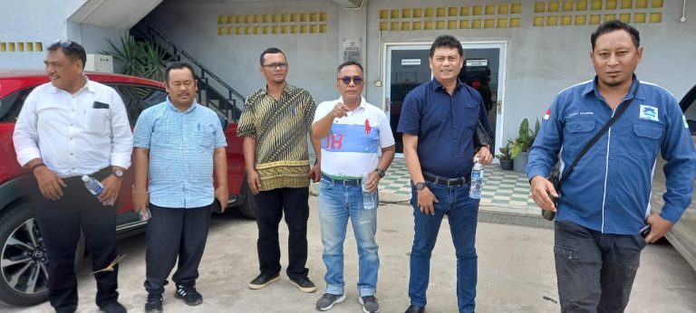 Ikabsu Kepri dan KMP Damai Lautan Nusantara serta Pengelola Pelabuhan Bintang 99 Batuampar Teken MoU Buka Rute Tol Laut Batam-Belawan-Jakarta