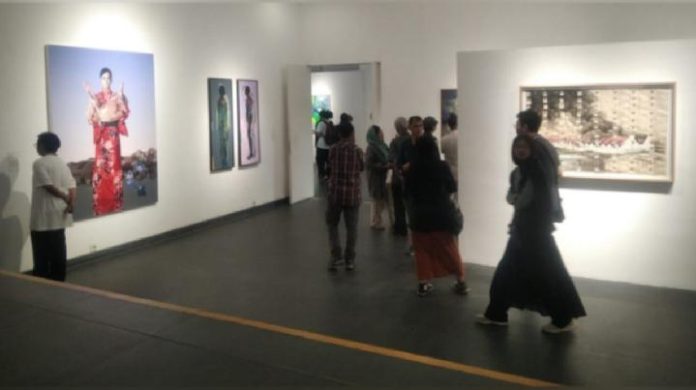Galeri Lawangwangi Bandung Gelar Pameran Karya Puluhan Seniman Lulusan ITB Lintas Generasi
