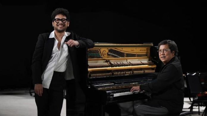 Bersama Erwin Gutawa, Kunto Aji Rilis Ulang Lagu Pilu Membiru Versi Orkestra