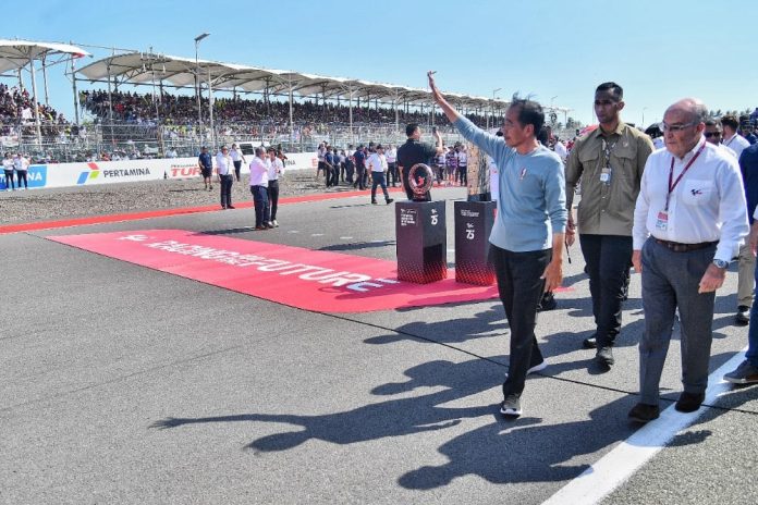 Jokowi Sebut MotoGP Mandalika 2024 Serap 3.000 Tenaga Kerja Lokal
