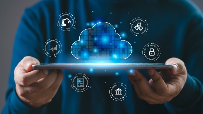 Setumpuk PR Menkomdigi Dongkrak Kecepatan Internet RI 100 Mbps