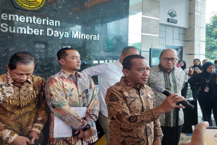 Bahlil Pimpin Rapat Perdana Satgas Hilirisasi, Ini yang Dibahas