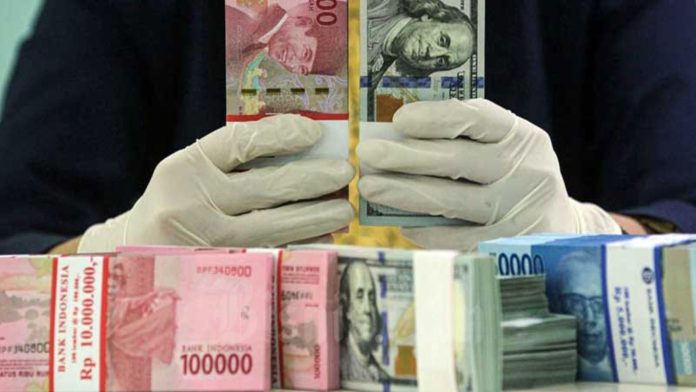 Heboh Pencarian 1 Dolar Berapa Rupiah, Simak Prospek Mata Uang Garuda terhadap Greenback Tahun Ini