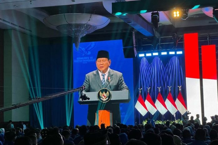 Kelakar Prabowo Persilahkan Gibran dan AHY Bersaing Jadi Capres