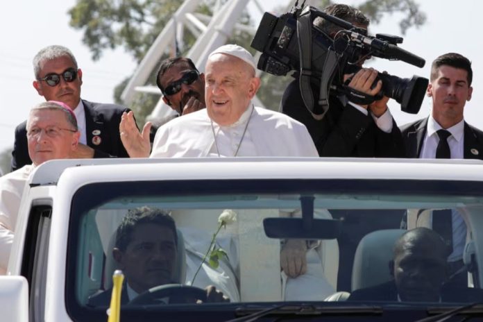 Kondisi Paus Fransiskus Masih Kritis, ada Gejala Gagal Ginjal Ringan