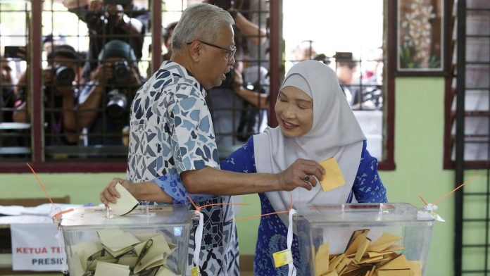Kronologi KPK Malaysia Tetapkan Eks PM Ismail Sabri Tersangka Korupsi