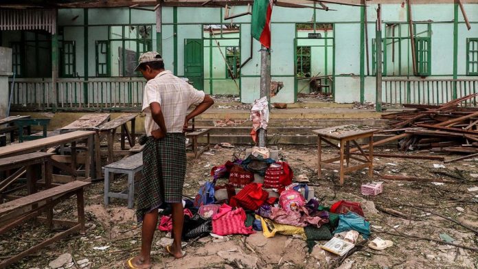 FOTO: Sekolah di Myanmar Hancur Akibat Serangan Junta Militer