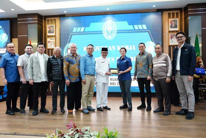 Pansus DPR RI Gelar FGD Sempurnakan RUU Pengelolaan Ruang Udara, Sekda Jefridin Hadir - batamstraits.com