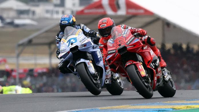 Hasil Sprint Race MotoGP Aragon: Marc Marquez Menang, Bagnaia Ke-12