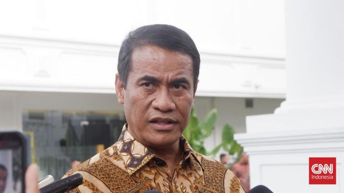 Mentan Amran Respons soal Isu Caketum PPP: Kita Urus Pangan Dulu