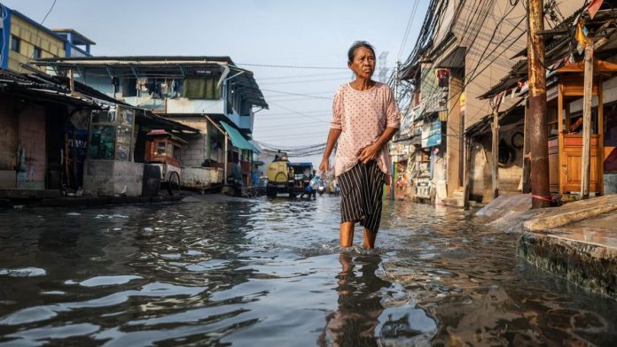 Banjir Jakarta Meluas, Kini Rendam 67 RT