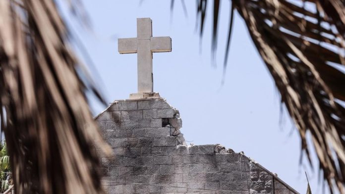 Mengenal Satu-satunya Gereja Katolik di Gaza yang Hancur Dibom Israel