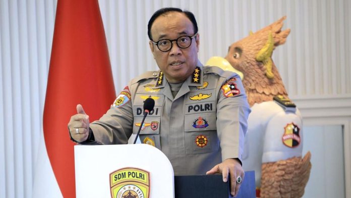 Kapolri Resmi Lantik Komjen Dedi Prasetyo Jadi Wakapolri