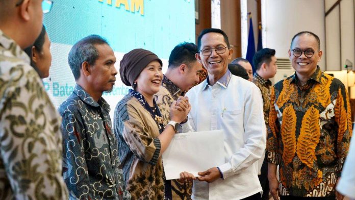 BP Batam Komitmen Benahi Pelayanan Perizinan, Dorong Kemudahan Berinvestasi - BP Batam