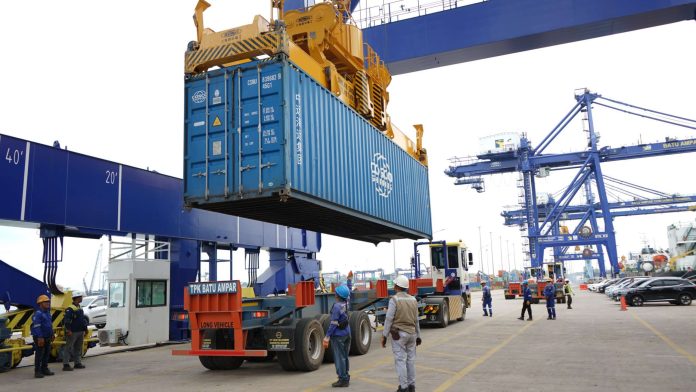 Batam Catatkan Pertumbuhan Logistik yang Signifikan, Peti Kemas hingga General Cargo Tumbuh 2 Digit - BP Batam