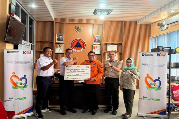 KAI Divre III Palembang Salurkan Ambulans CSR ke BPBD Muara Enim