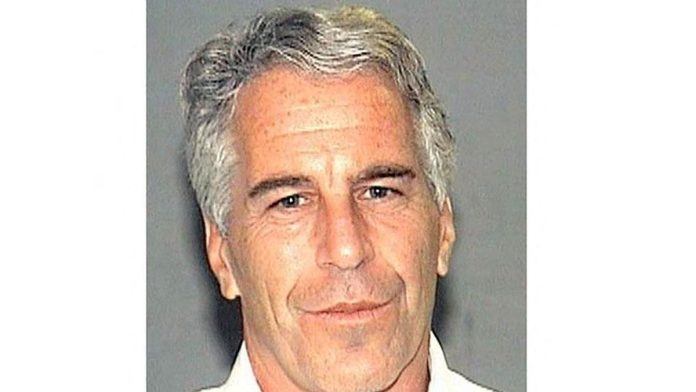 Bersama Epstein, Eks Penasihat Gedung Putih Pernah Mau Gulingkan Paus