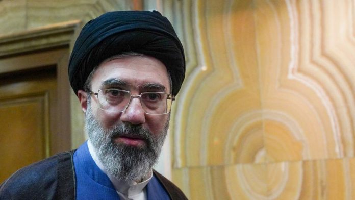 Dibantu Putin, Mojtaba Khamenei Sukses Jalani Operasi di Rusia