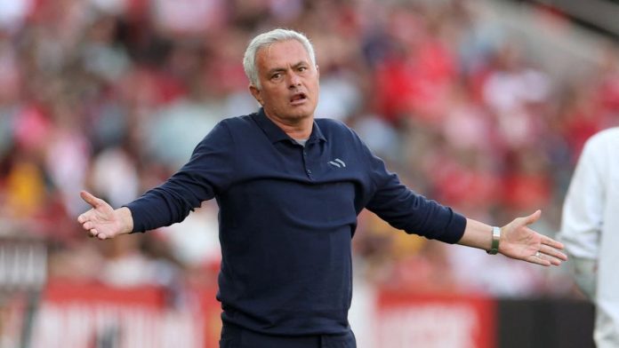 Klopp Diklaim Takkan ke Madrid, Kans Mourinho Terbuka Lebar