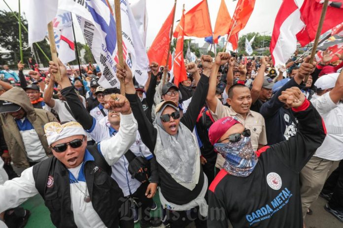 Buruh KSPN Demo di DPR & Istana Akhir Agustus, Soroti Isu Upah Minimum-Outsourcing